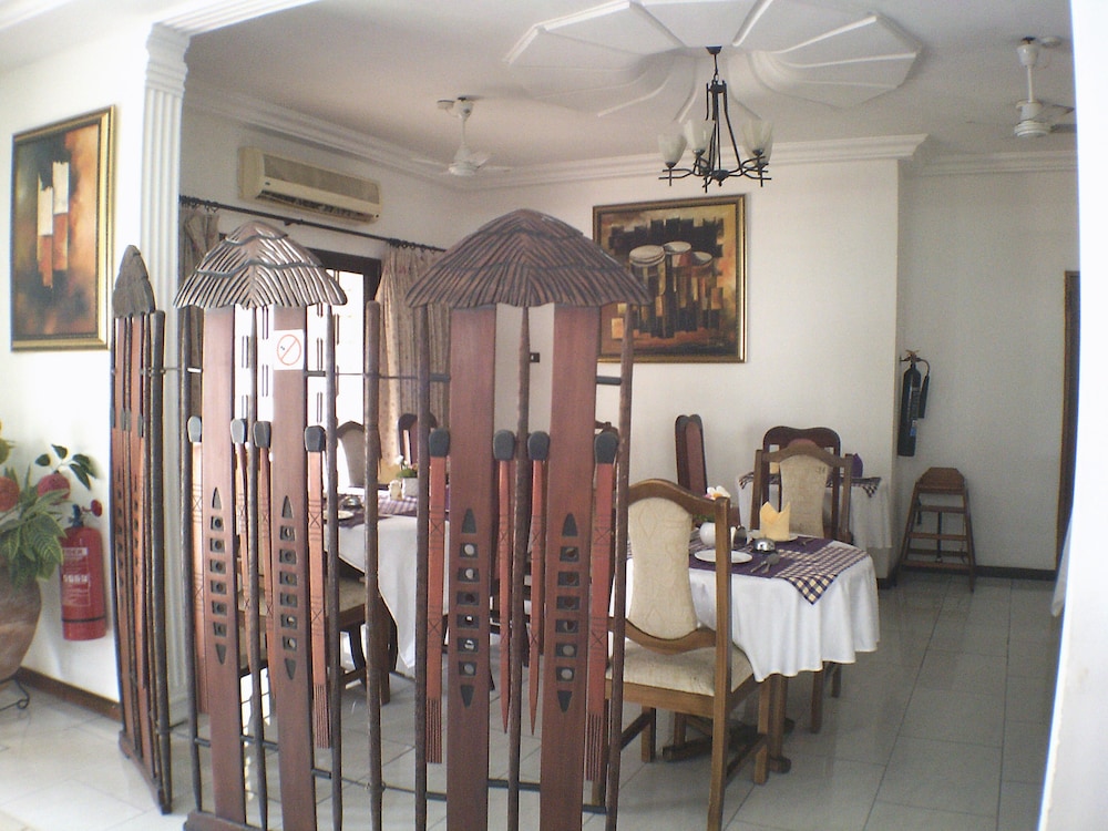 Lavender Lodge Hotel 19/29