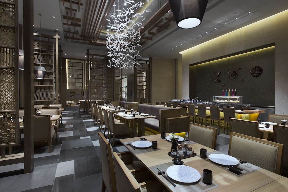 Wanda Vista Dongguan 42/70
