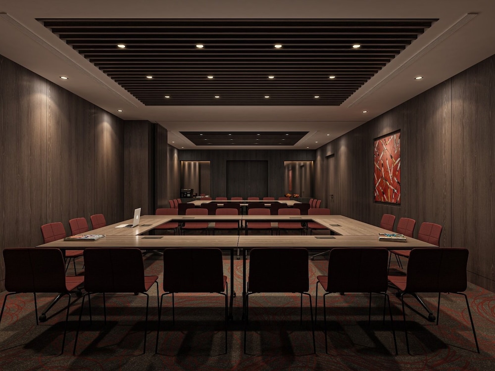 Ramada by Wyndham Istanbul Airport Arnavutkoy 56/68