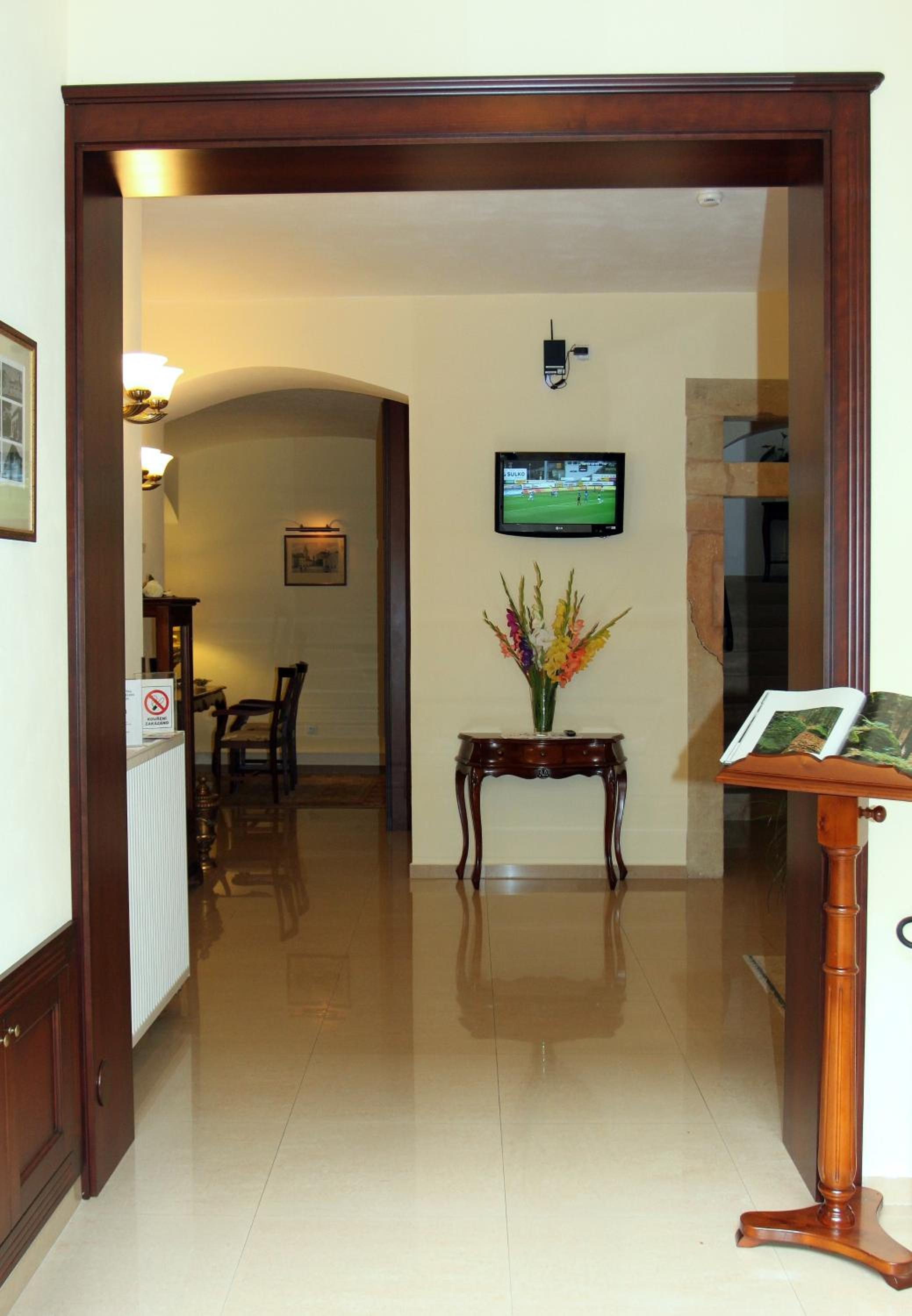 Hotel U Krale 28/50