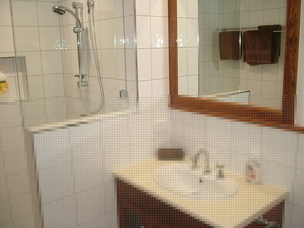 The Summit B&B 41/45