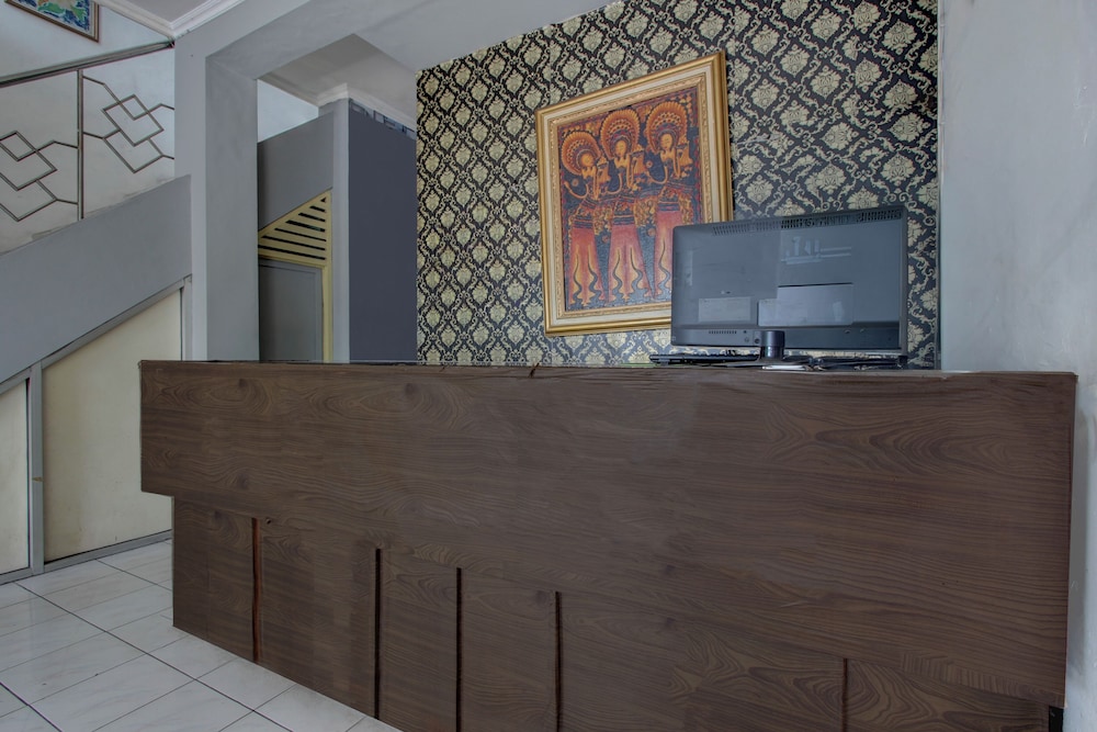 Hotel O Near Tugu Yogyakarta 1 formerly Crown Residence 11/31