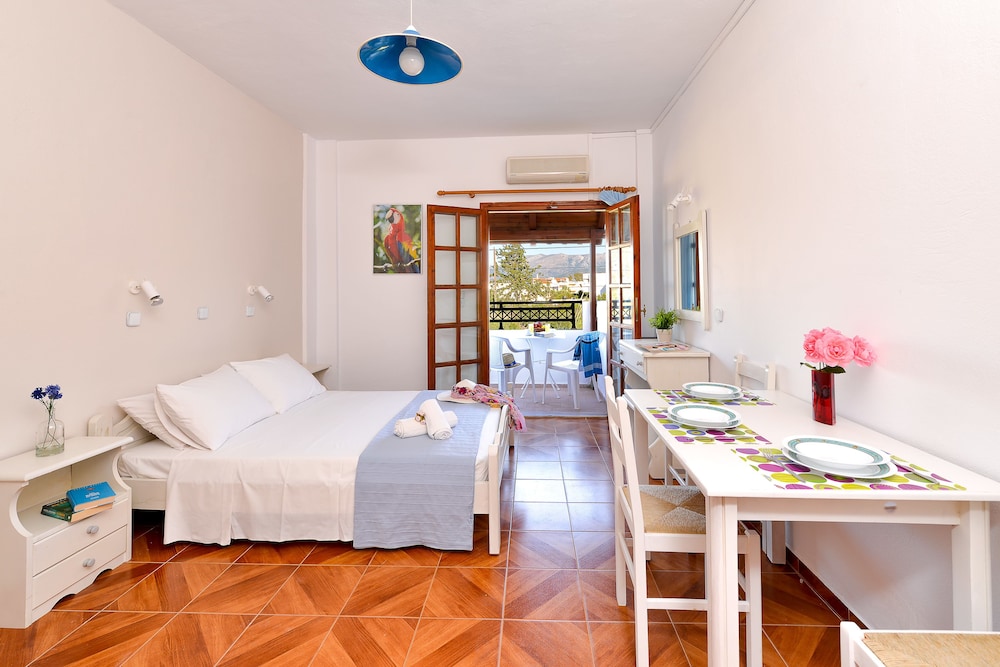 Kostas Apartments 15/48