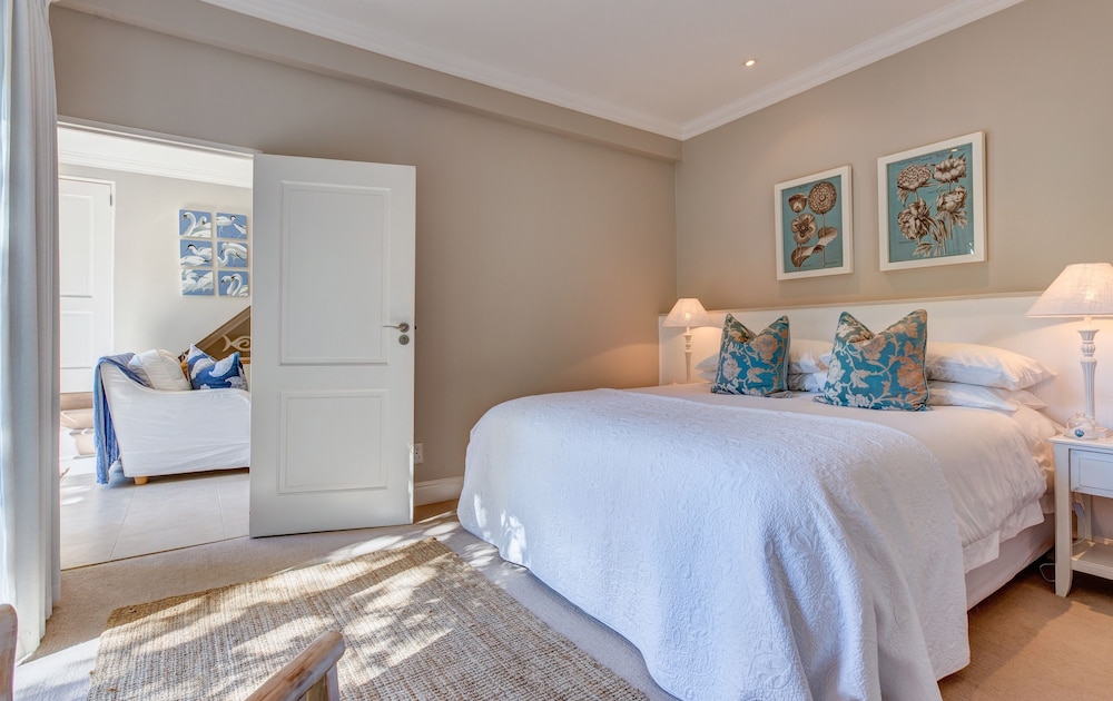 Amanzi Island Boutique Hotel 13/77