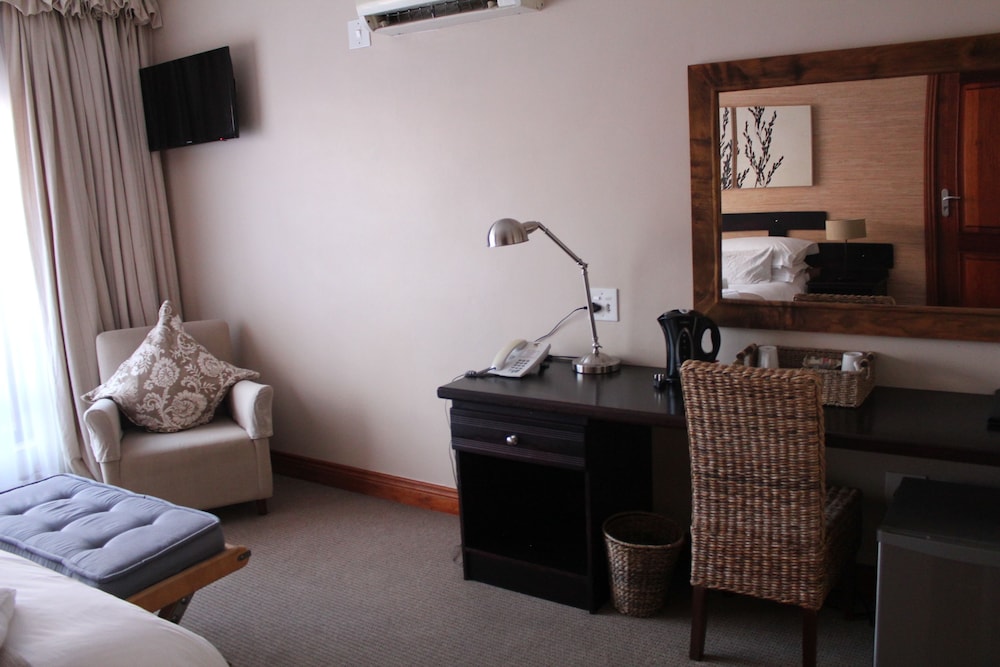 Mosate Lodge Polokwane 20/25