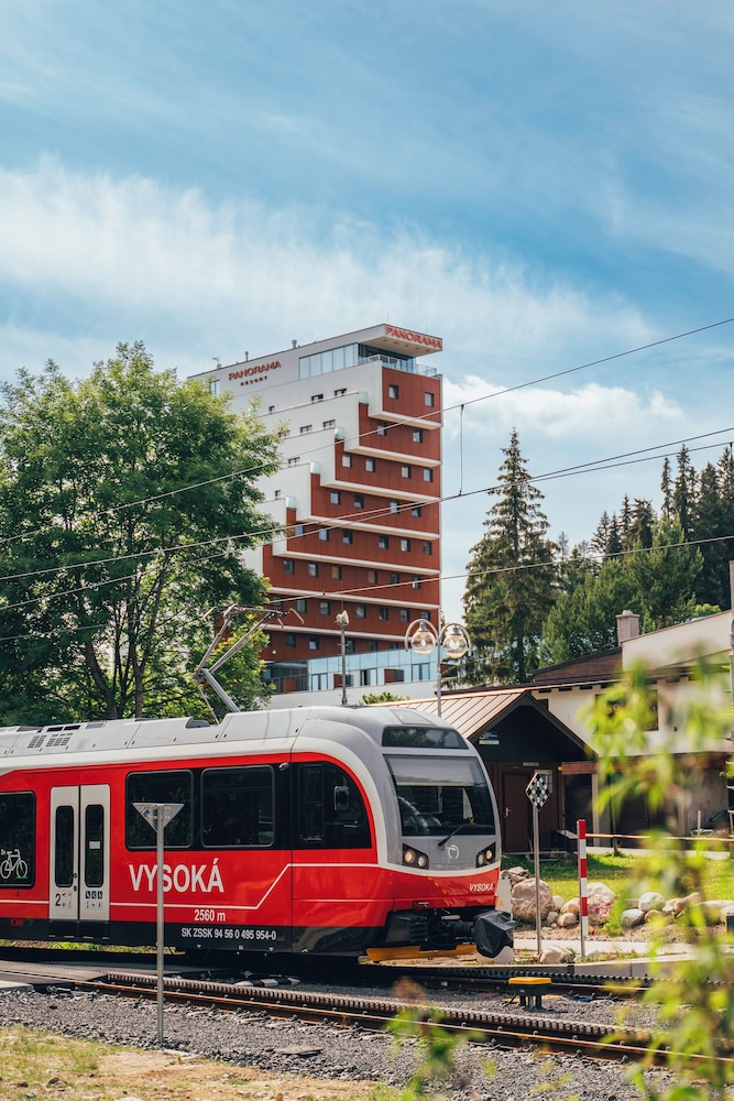 Panorama Hotel Strbske Pleso in STRBA