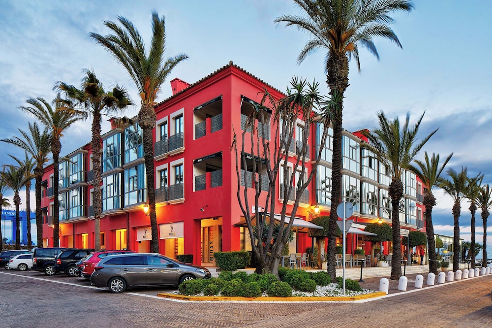 MIM Sotogrande Member of Melia Collection 63/71