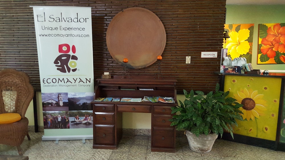 Eco Hotel Mariscal 21/59