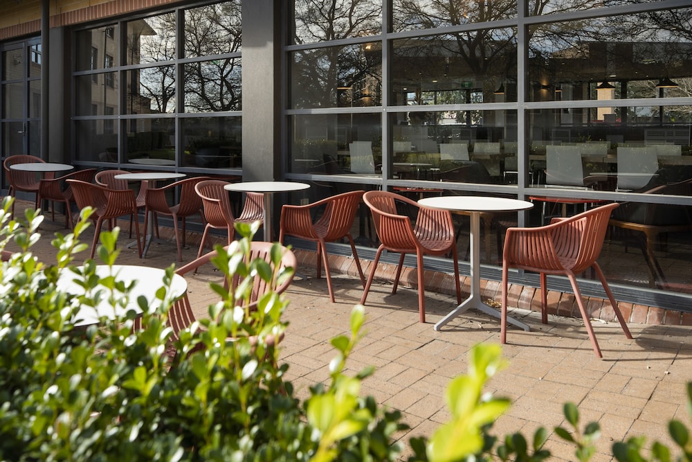 Mercure Sydney Macquarie Park 5/64