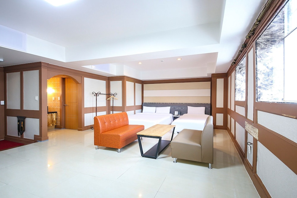Family Suite