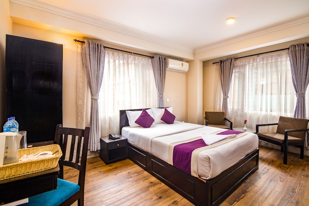 Hotel Livin Kathmandu 12/36