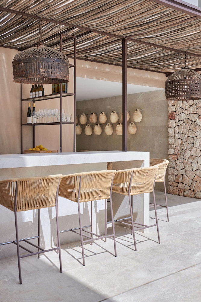 Barefoot Hotel Mallorca 56/68