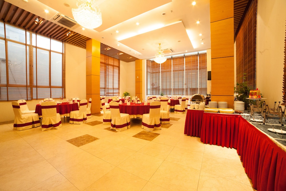 Da Nang Petro Hotel 50/71