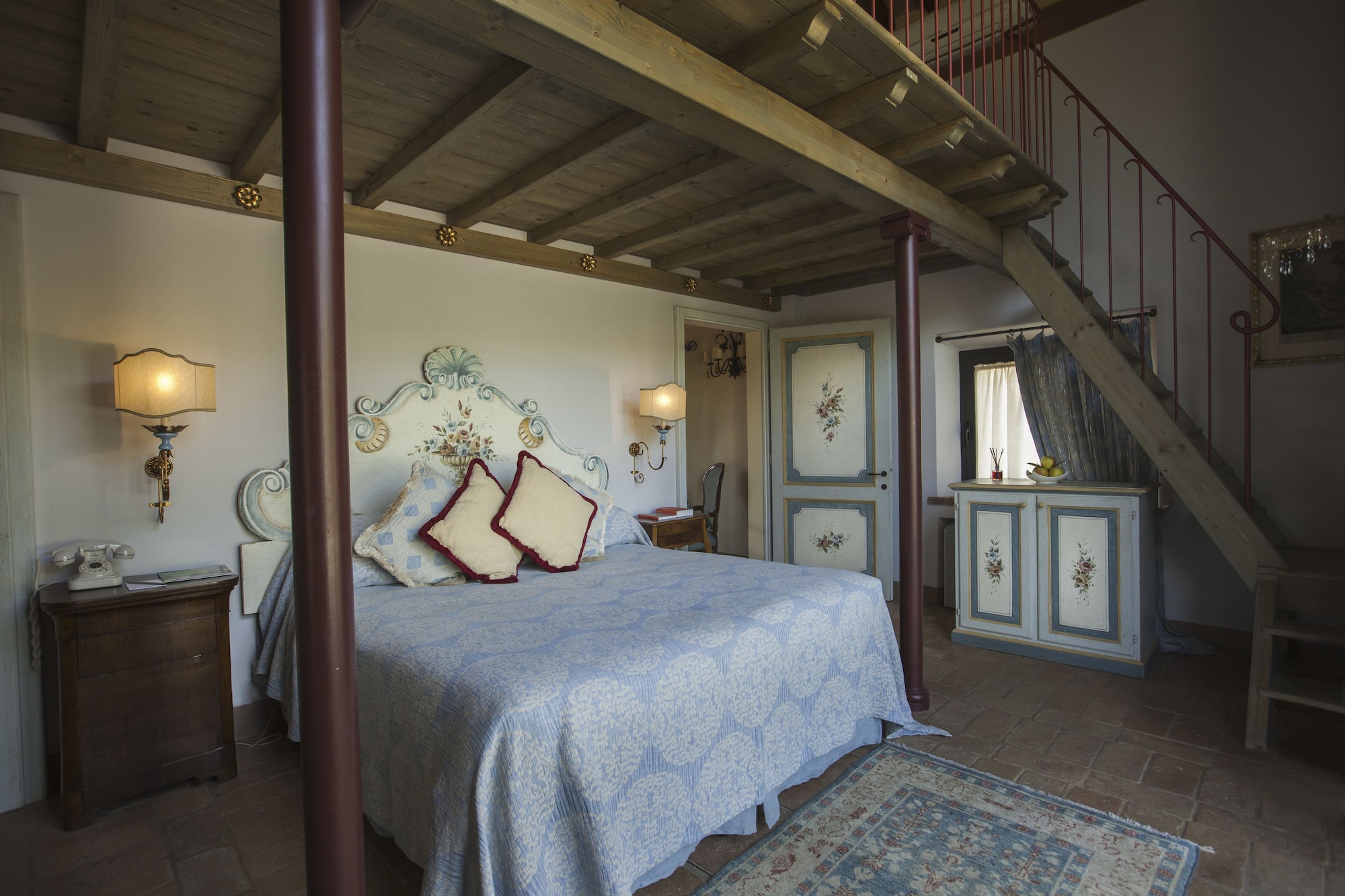 2 BEDROOMS, PANORAMIC, SUITE, TERRACE