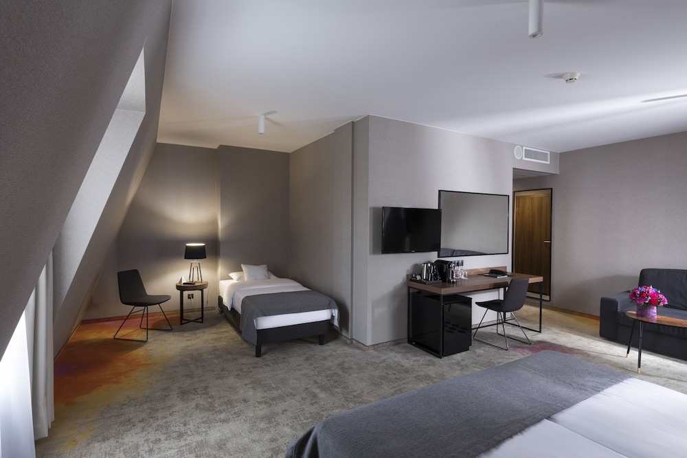 Hotel Sadova 26/66