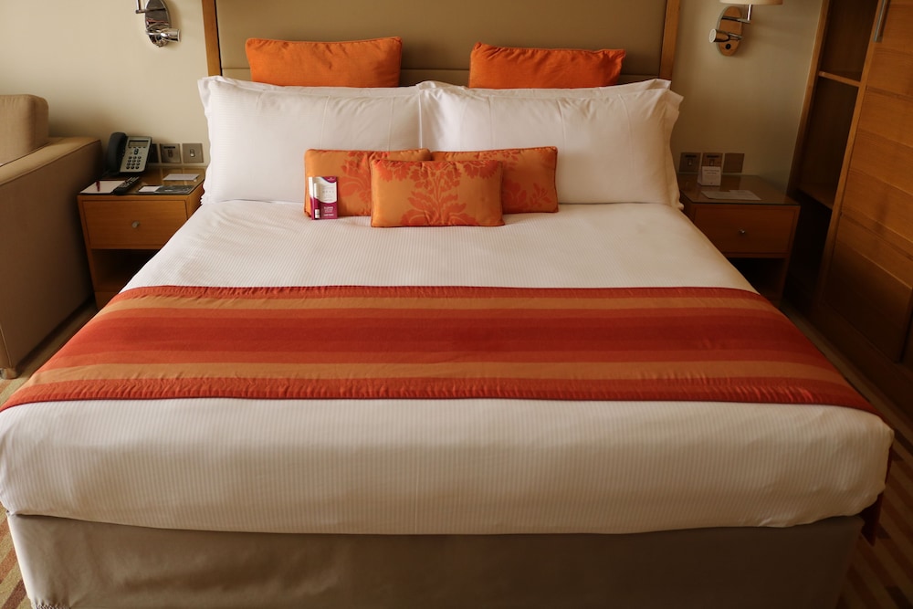 Crowne Plaza Sohar 15/81