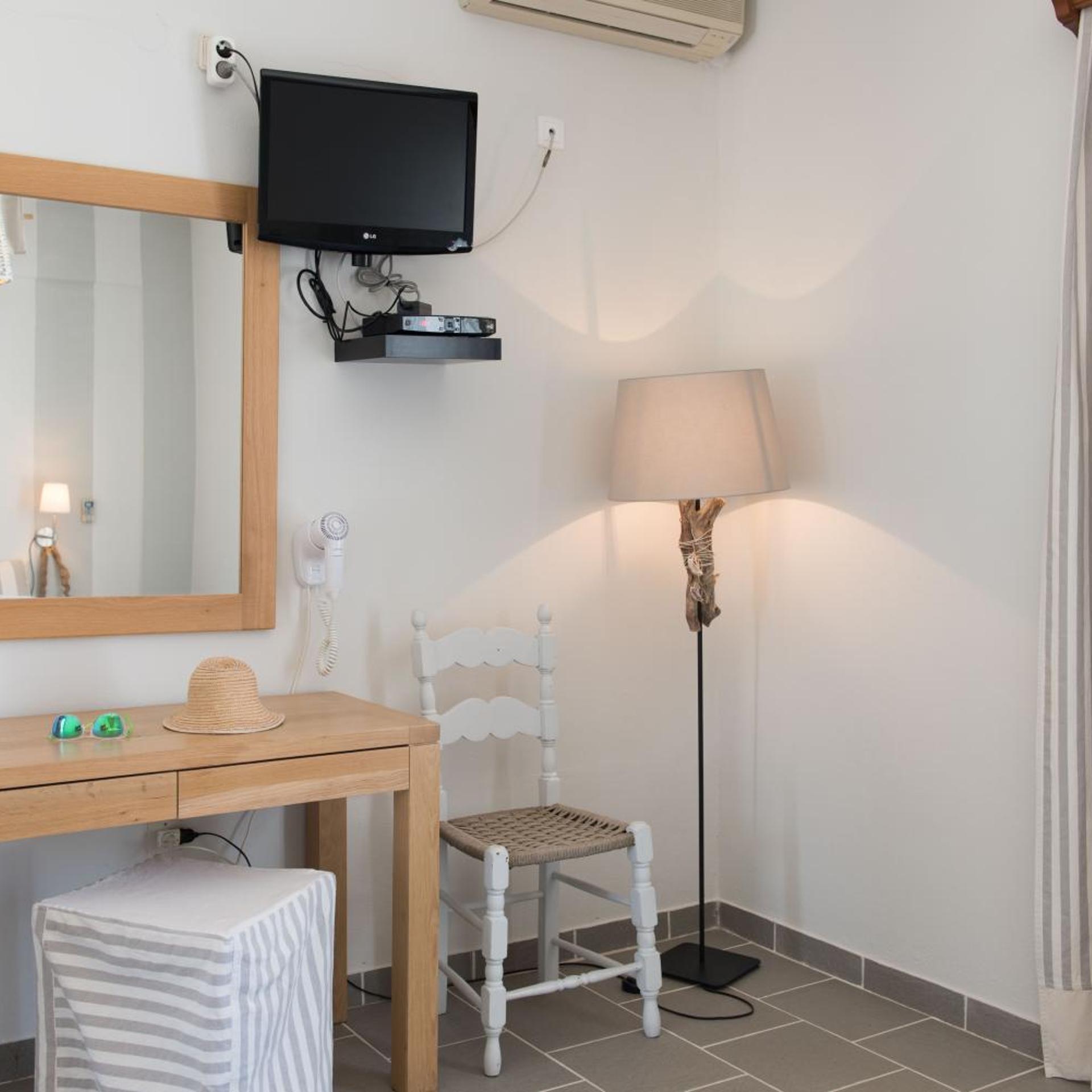 Aeolos Apartments 47/60