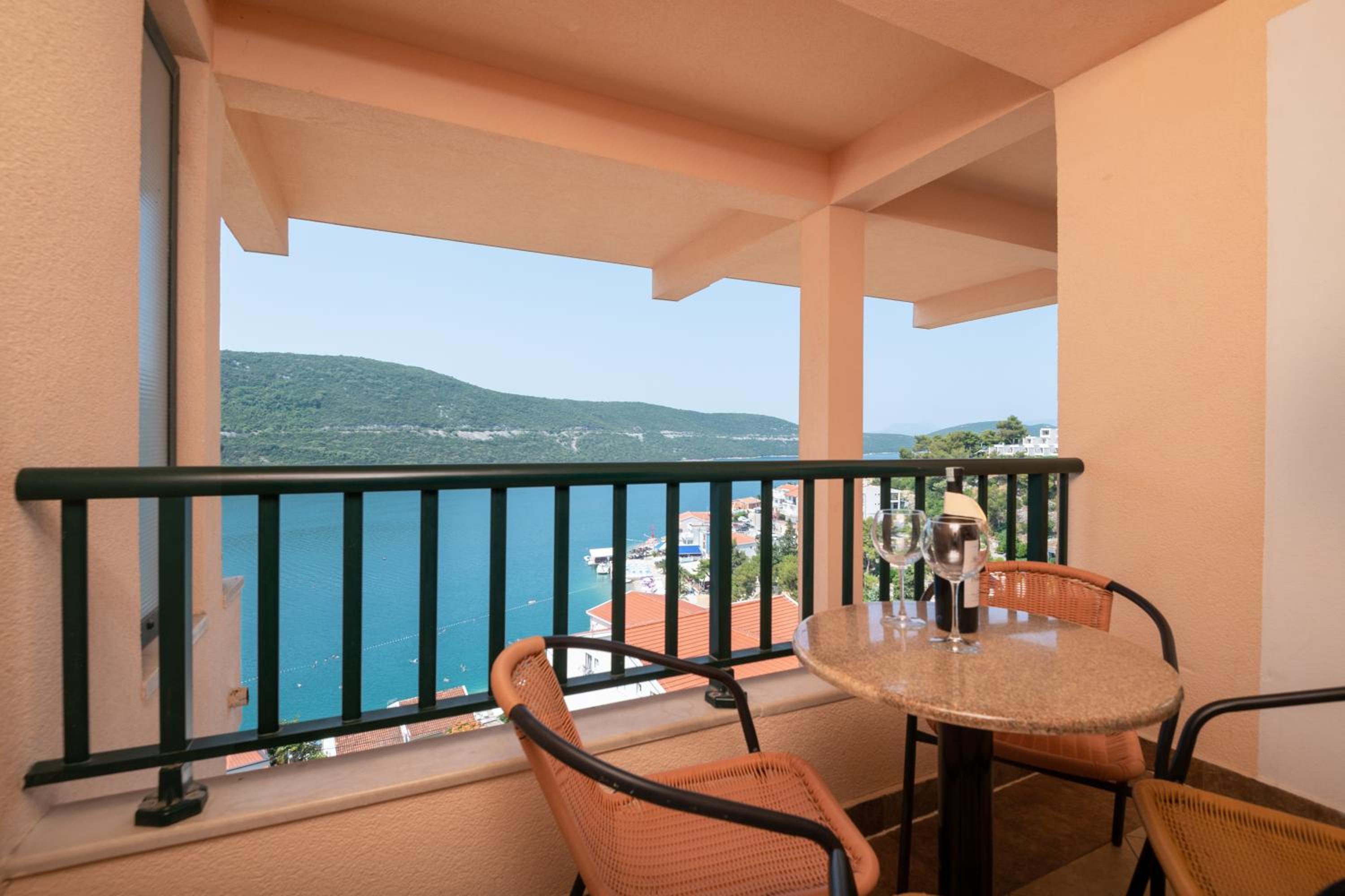 Hotel Adria 30/55