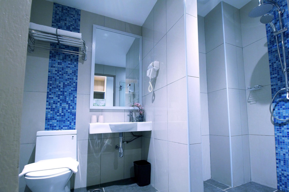 Pacific Express Hotel Chinatown 67/67