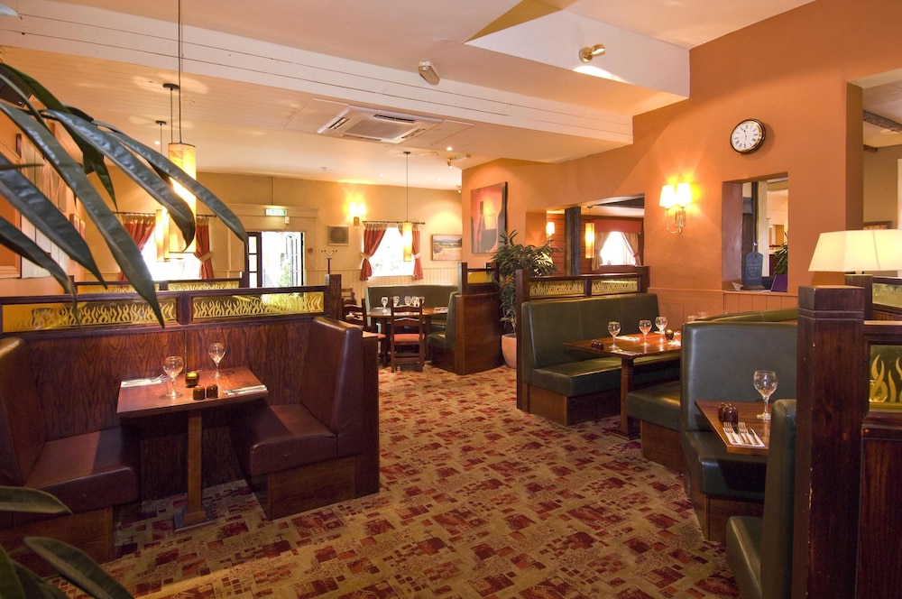Premier Inn Tring 40/70