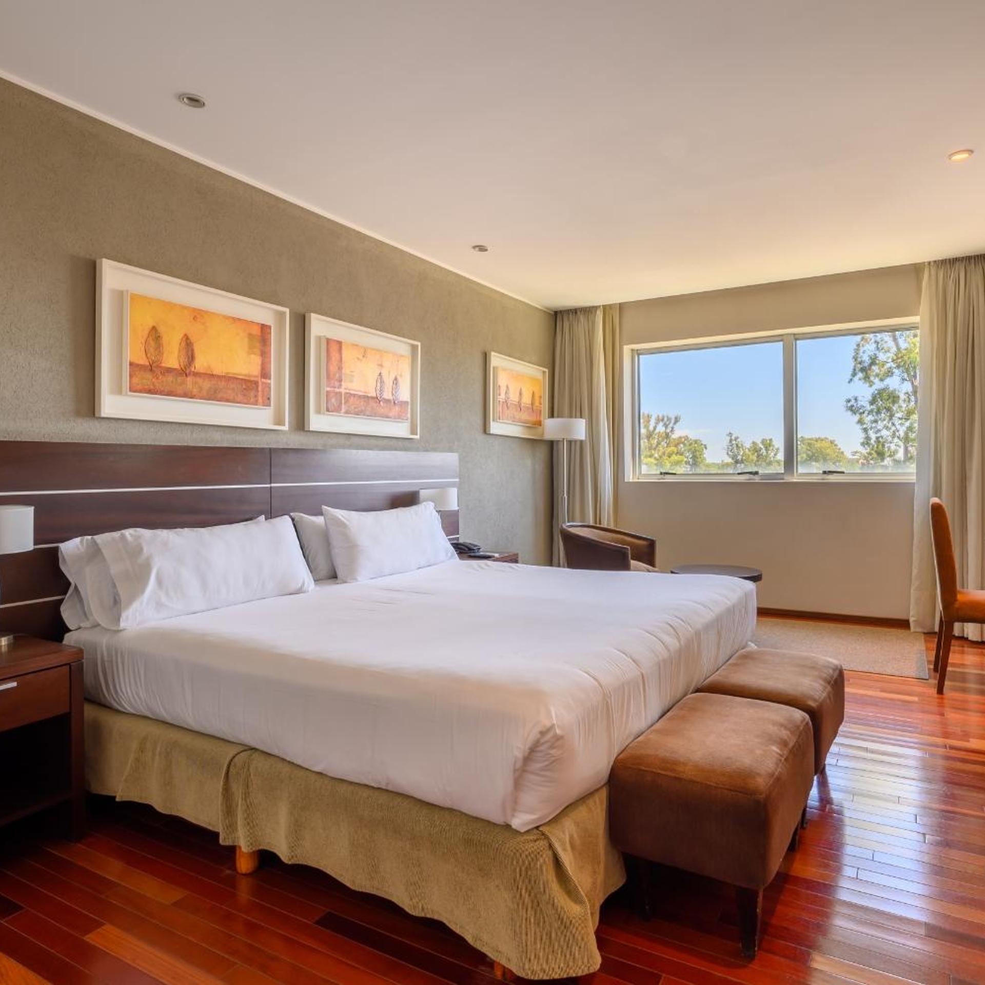 Orfeo Suites Hotel 6/50