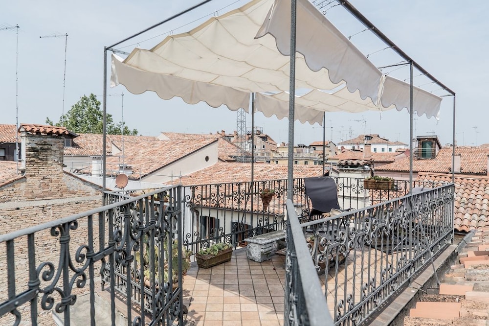 Three Terraces 28/40
