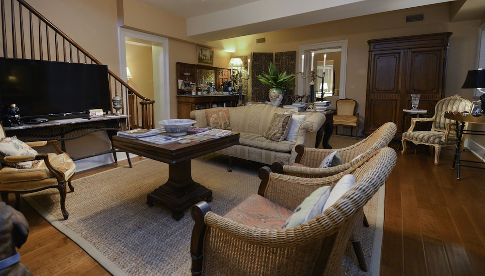 Choctaw Hall Bed and Breakfast 20/29