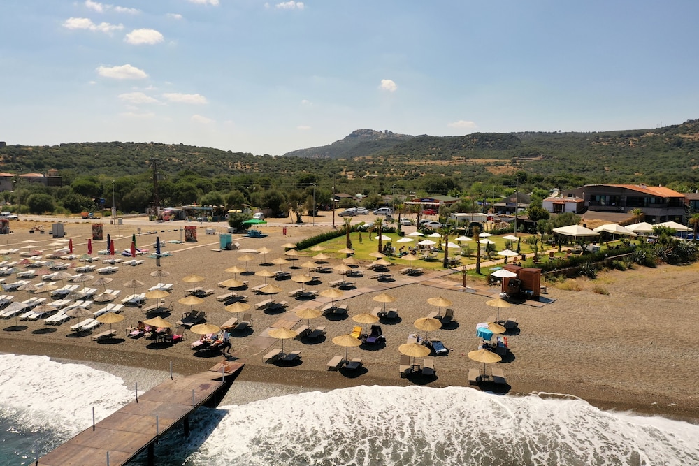 Assos Troy Otel 44/50
