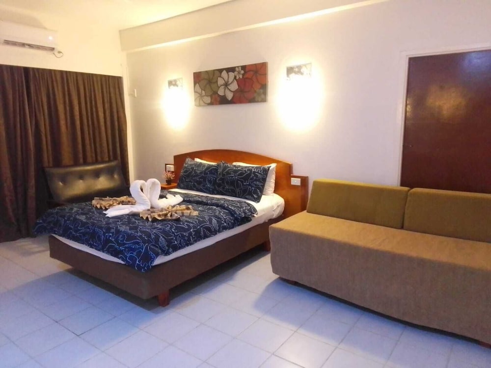Nadi Downtown Hotel 28/44