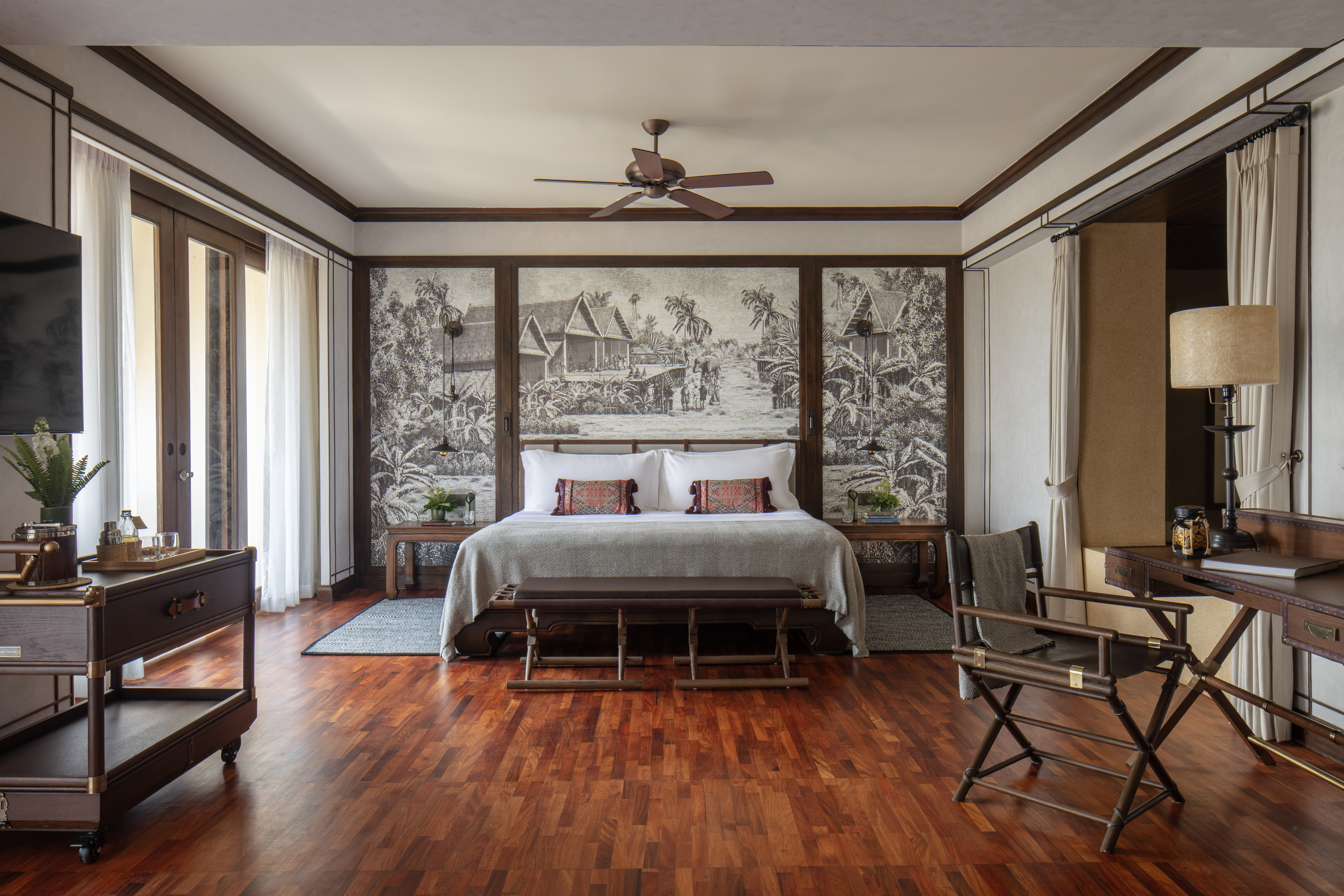 Mekong Explorer Family Suite
