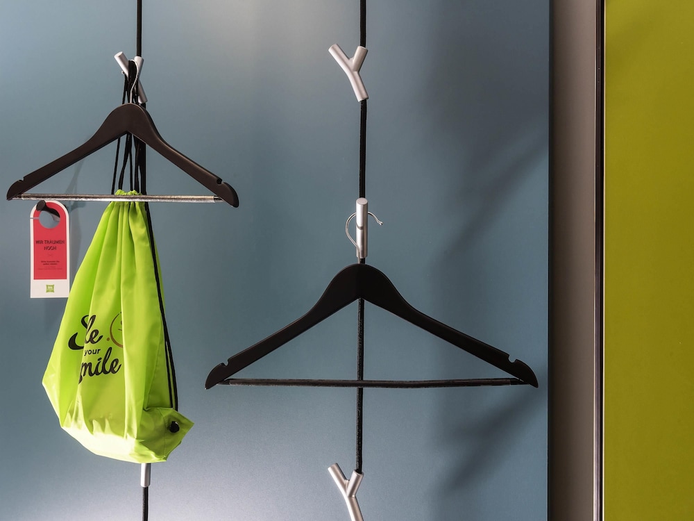 Ibis Styles Stuttgart Vaihingen 33/68