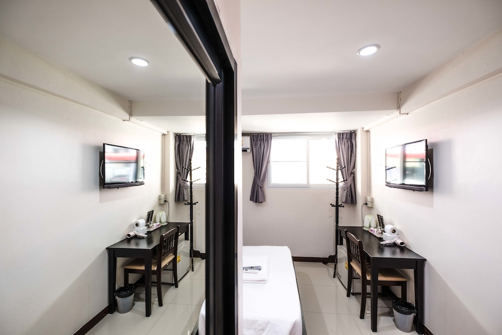 Don Muang Hotel 52/62