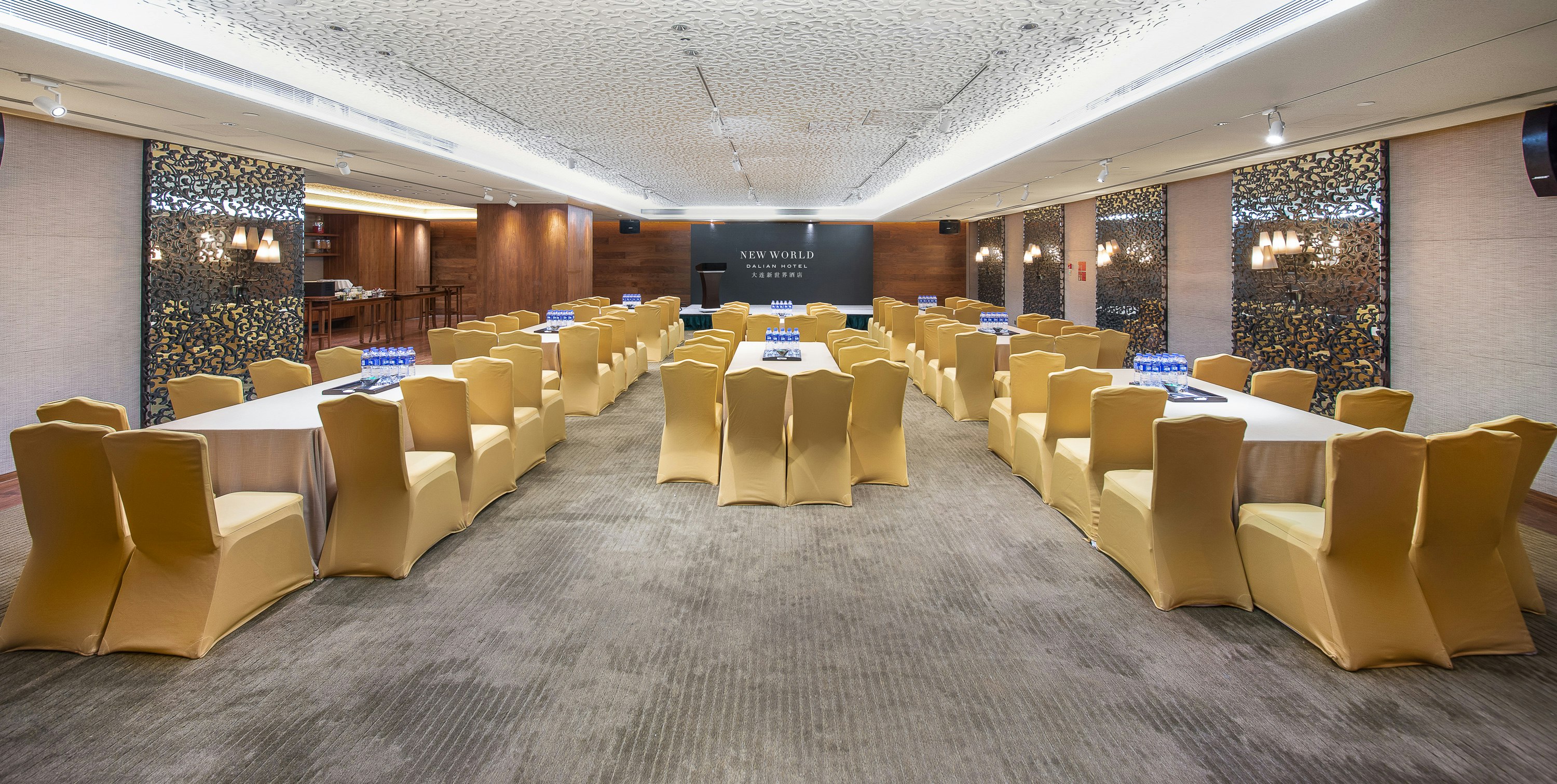 New World Dalian Hotel 20/23