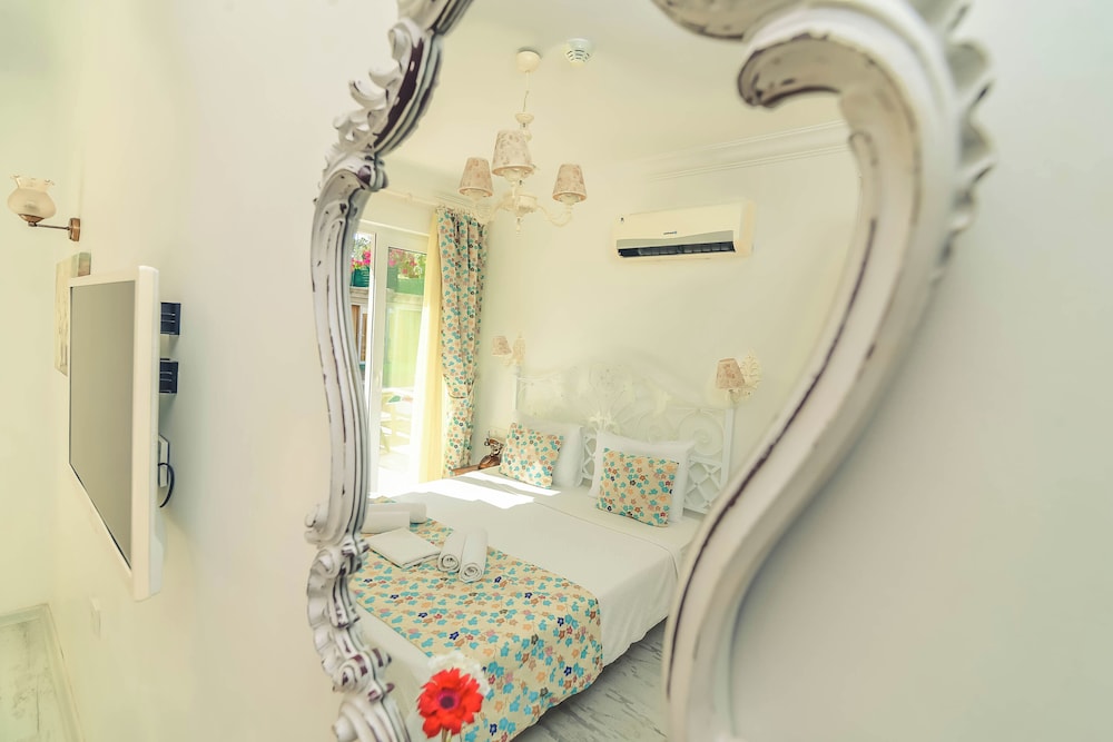 Ruzgar Gulu Butik Hotel 50/50
