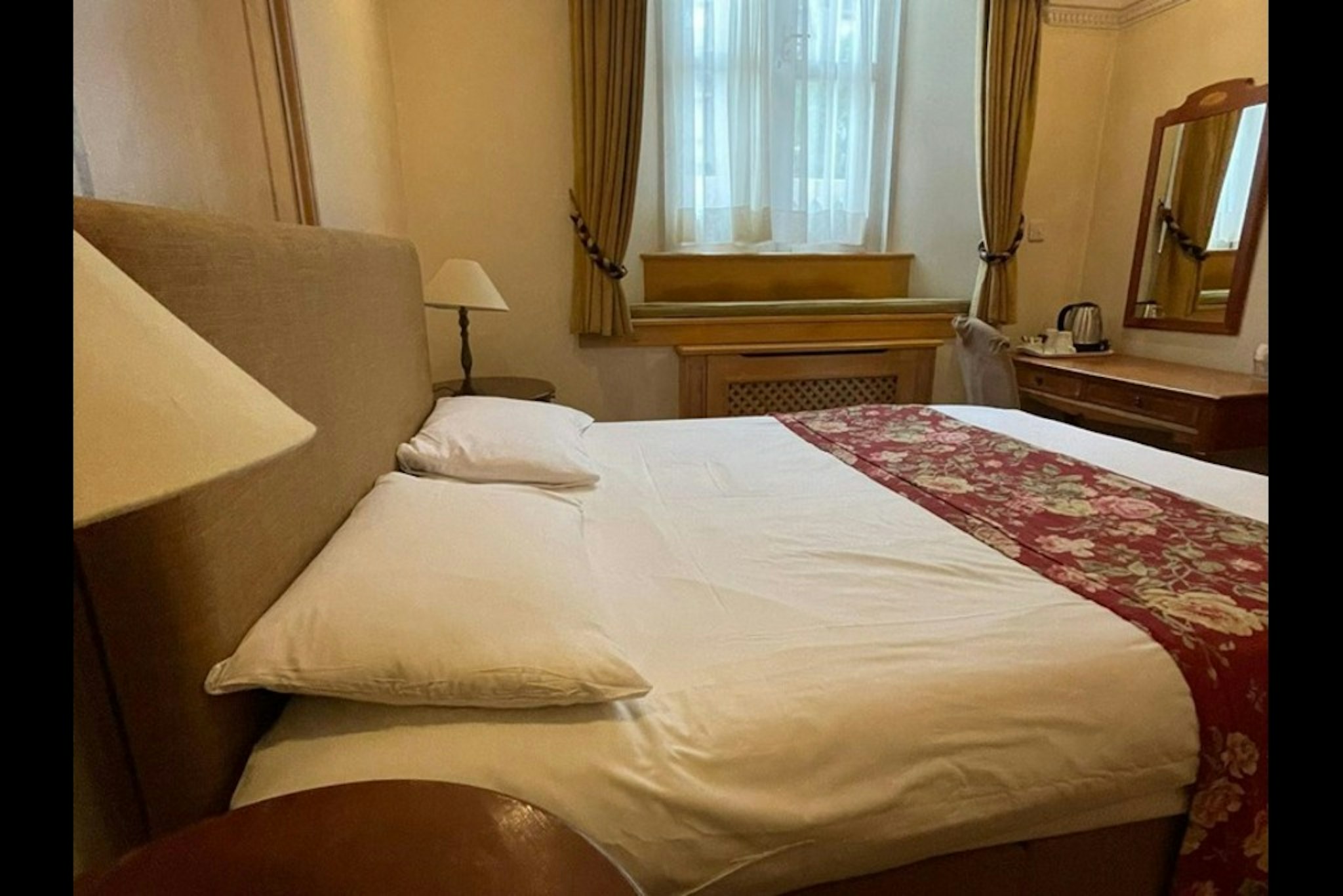 Troy Hotel 21/45