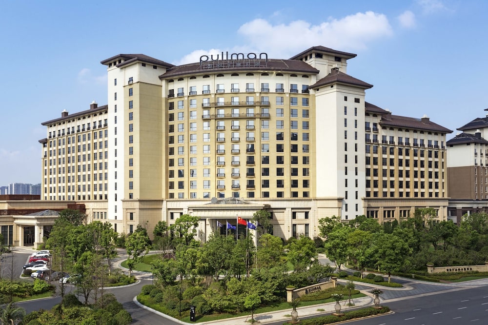 Pullman Nanchang Wanda 7/73