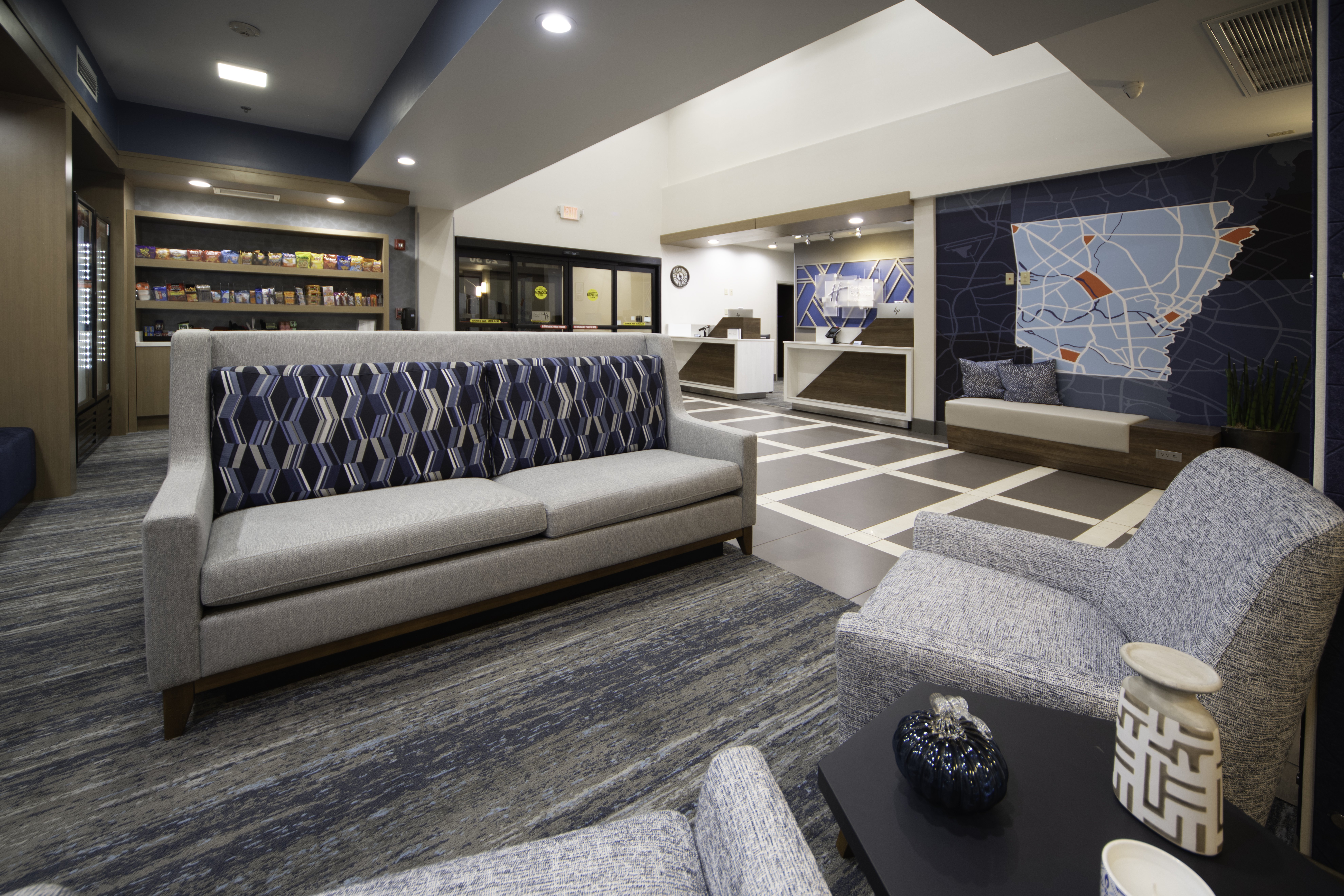 Holiday Inn Express Hotel Suites Conway 33/54