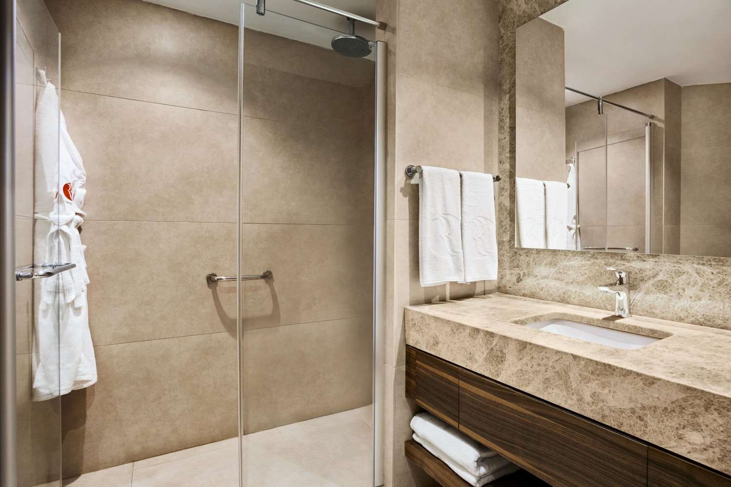 Ramada Hotel and Suites by Wyndham Kusadasi 47/47