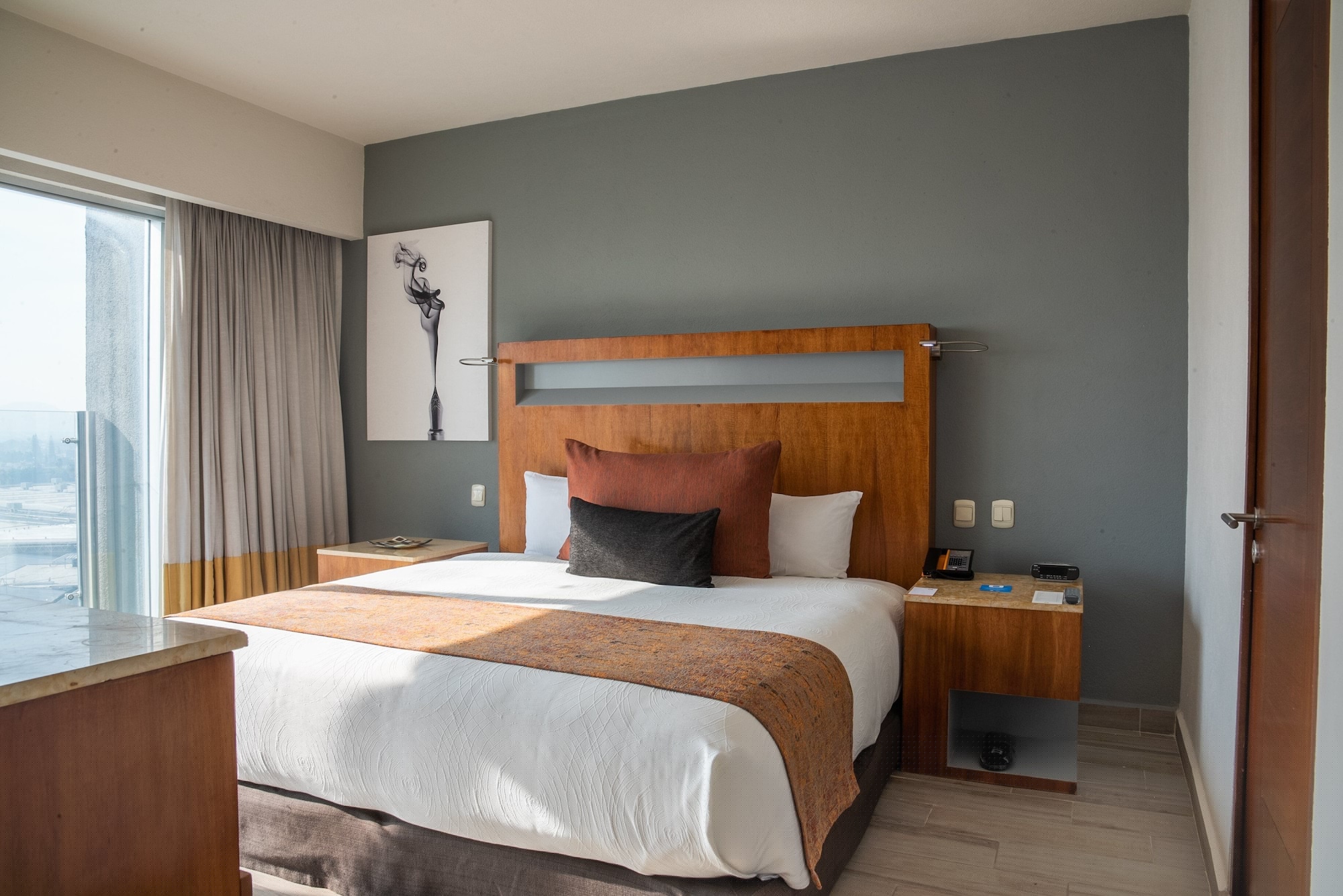 Master, Suite, King Bed