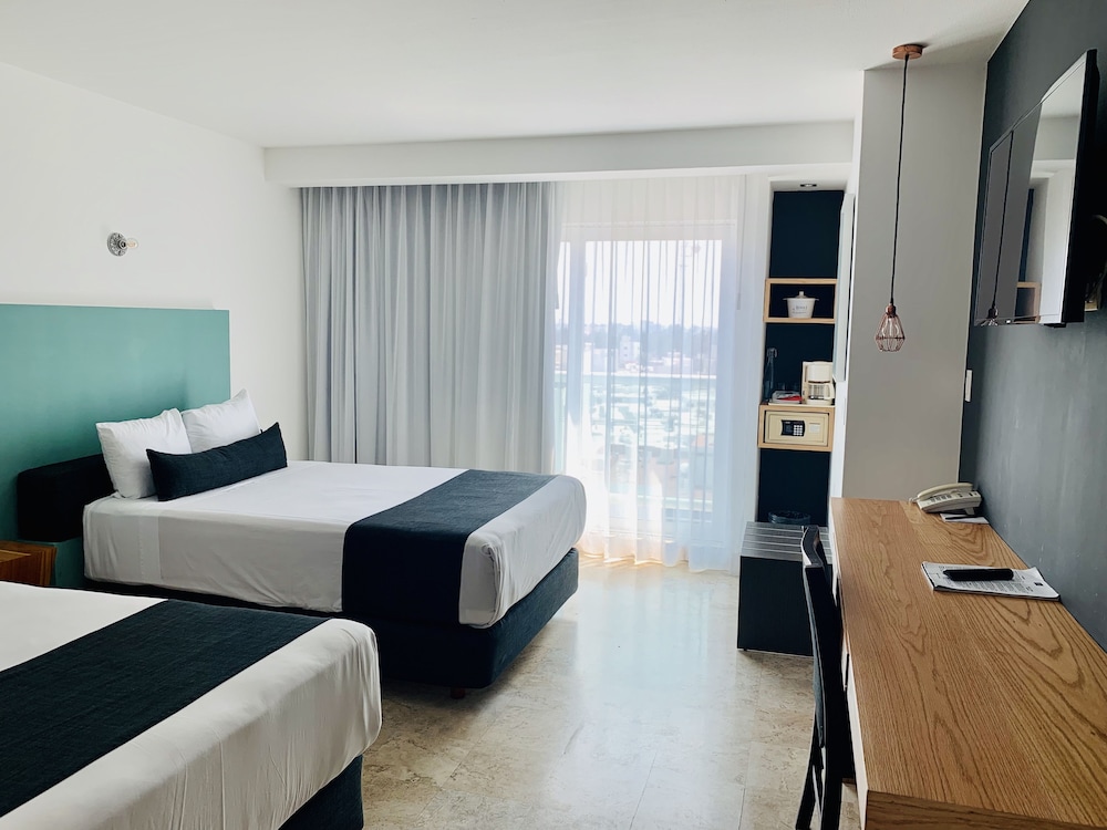 Rivoli Select Hotel 7/60