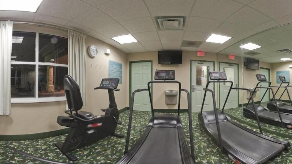 Holiday Inn Express Hotel Suites Plant City 32/70