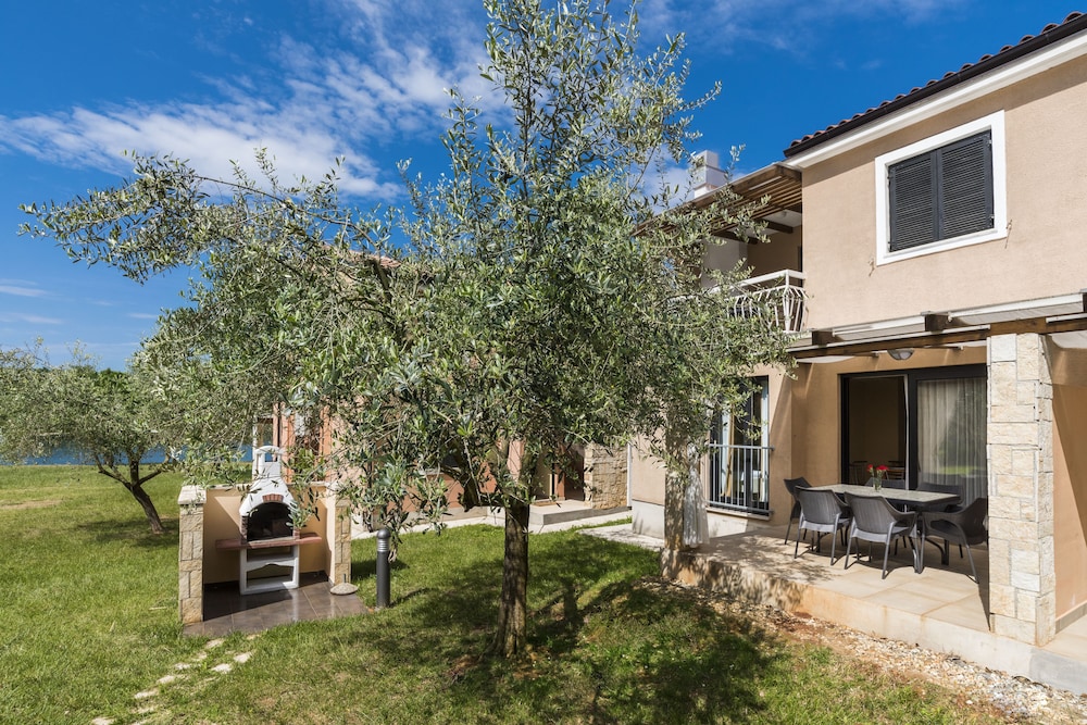 Apartments Amfora Plava Laguna 42/48