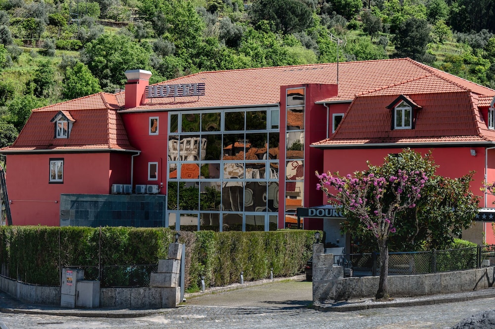 Douro Park Hotel 4/75