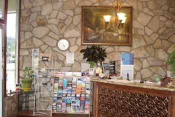 Shelton Inn 7/51