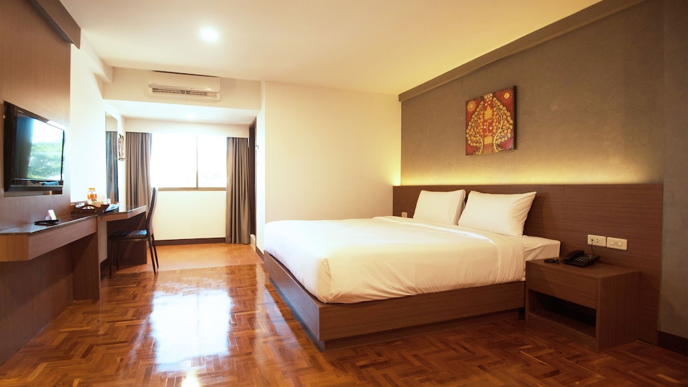 B2 Chang Phueak Gate Premier Hotel 6/31