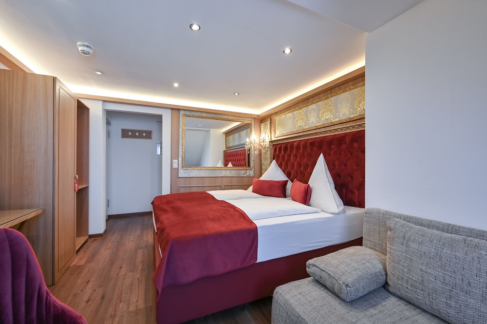 Hotel & Restaurant Ludwigs 17/72