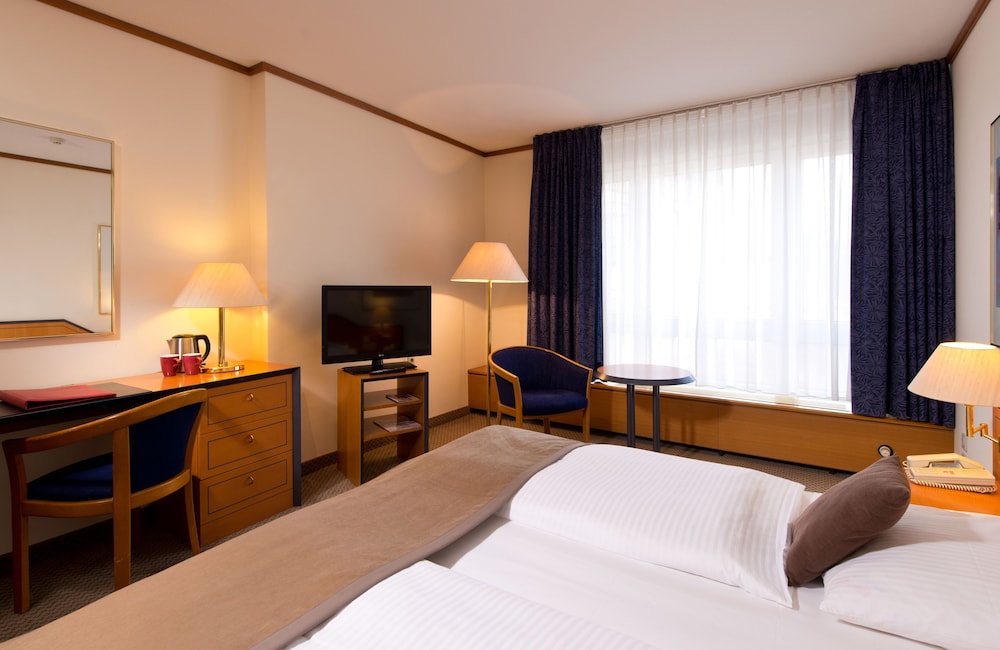 Leonardo Hotel 16/74