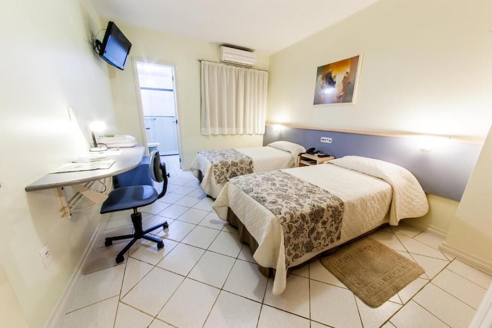 Asppen Hotel 8/30