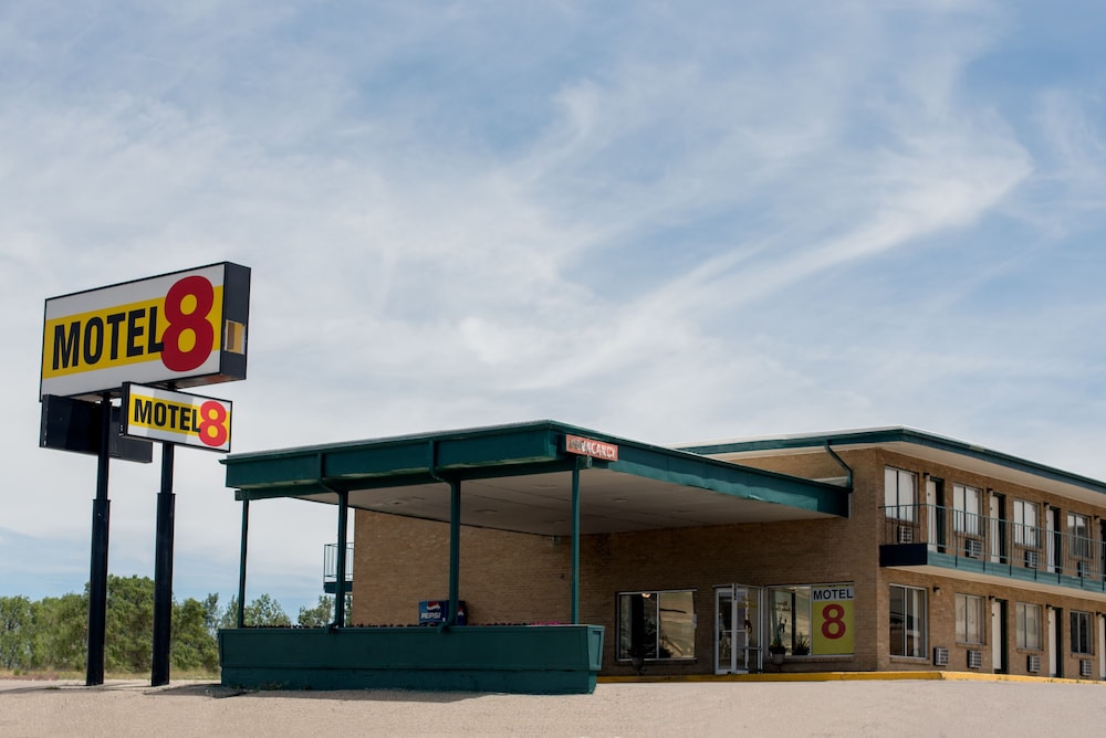 Motel 8 Rock Springs 1/30