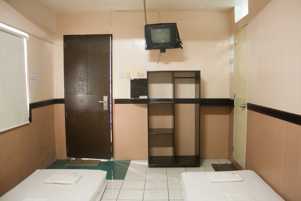 Gv Hotel Ormoc 7/29